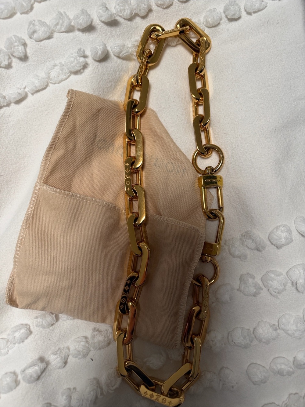 Louis Vuitton Coussin PM Bag
Navy & Multicolor Crossbody Limited Edition - Picture 5 of 5